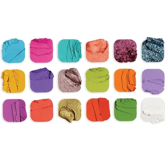 Revolution Shadow Palette Forever Flawless Bird of Paradise - Picture 5 of 5